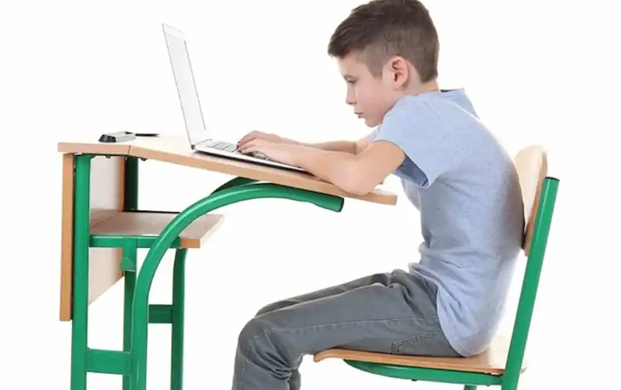 Tại sao bàn ghế có thể điều chỉnh độ cao là lựa chọn thông minh cho lớp học phổ thông?
